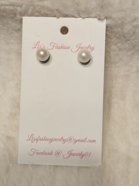 Fashion Jewelry Cream Pearl Stud Earrings